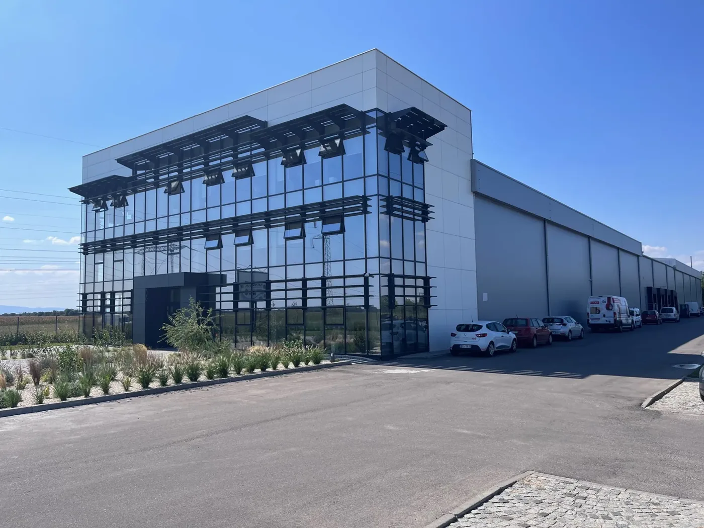 Distributivni centar TapeNS u Novom Sadu, Temerinski put 189